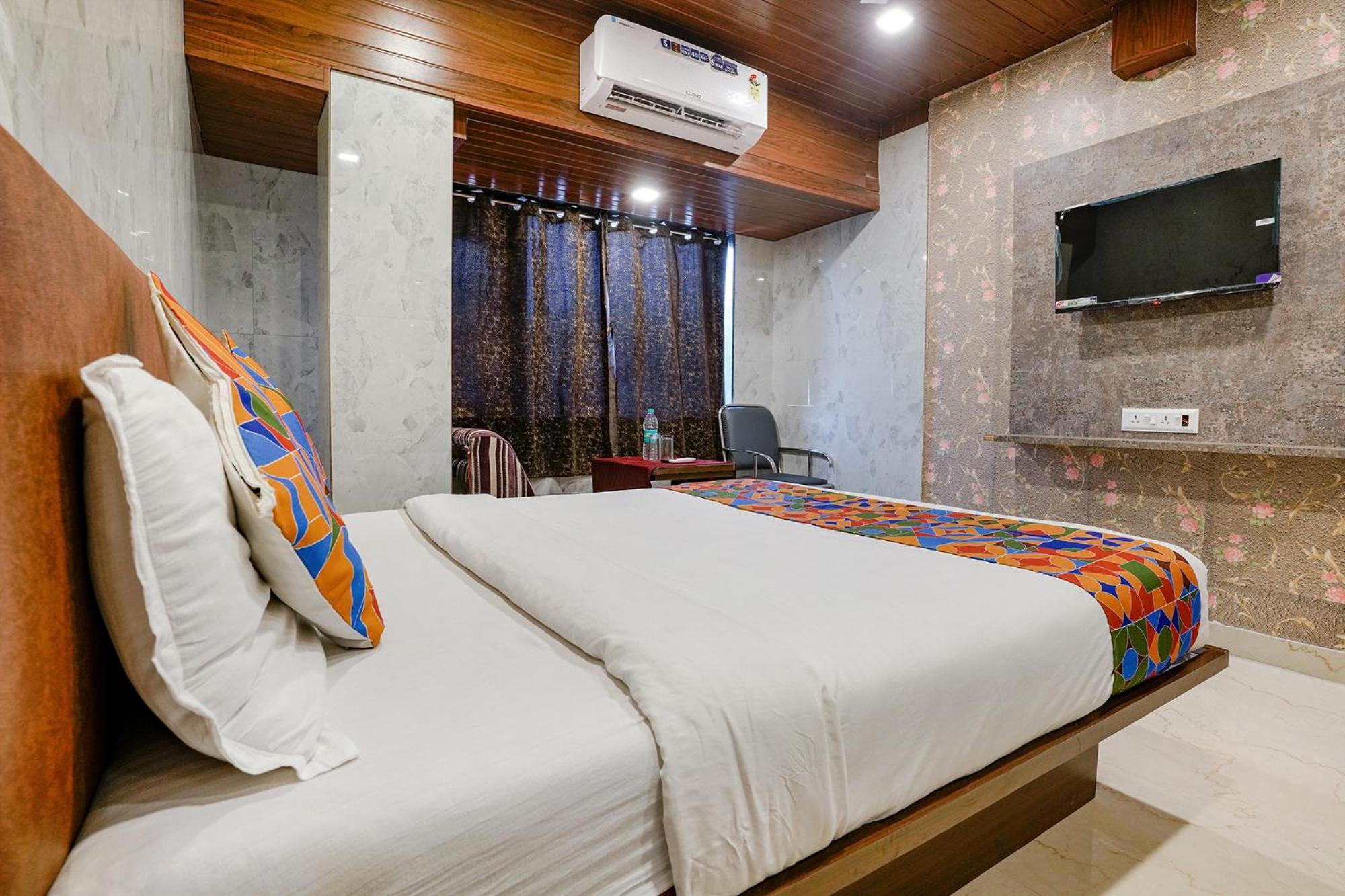 Fabexpress Yatri Inn - Navi Mumbai Turambhe Экстерьер фото